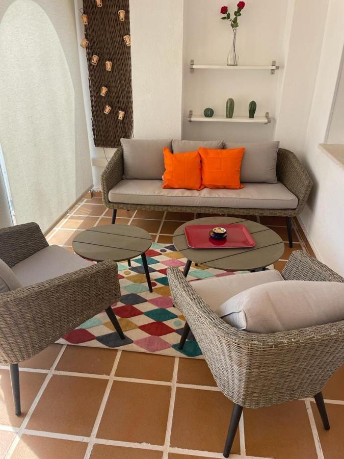 ベナルマデナEncantador Piso Con Terraza Y Piscinaアパートメント エクステリア 写真