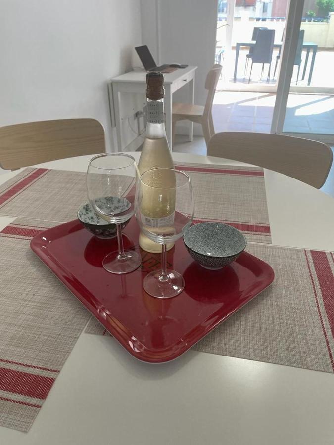 ベナルマデナEncantador Piso Con Terraza Y Piscinaアパートメント エクステリア 写真