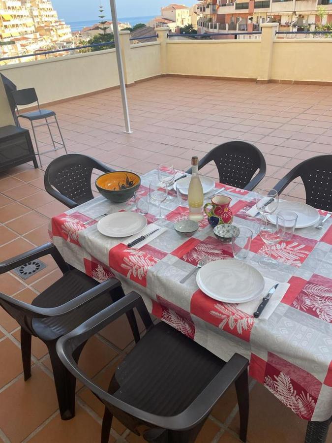 ベナルマデナEncantador Piso Con Terraza Y Piscinaアパートメント エクステリア 写真