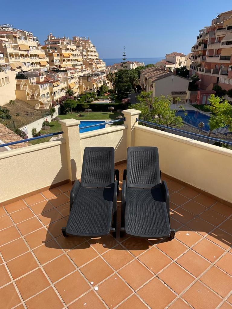 ベナルマデナEncantador Piso Con Terraza Y Piscinaアパートメント エクステリア 写真
